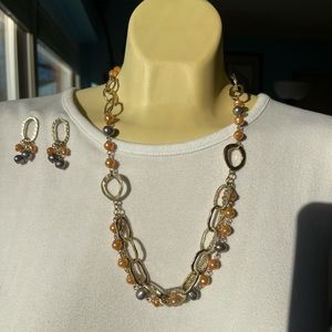 Premier Designs necklace and earrings and bracelet.